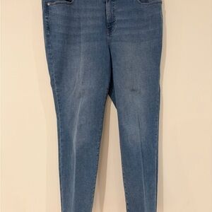 Talbot’s Slim Ankle Blue Jeans